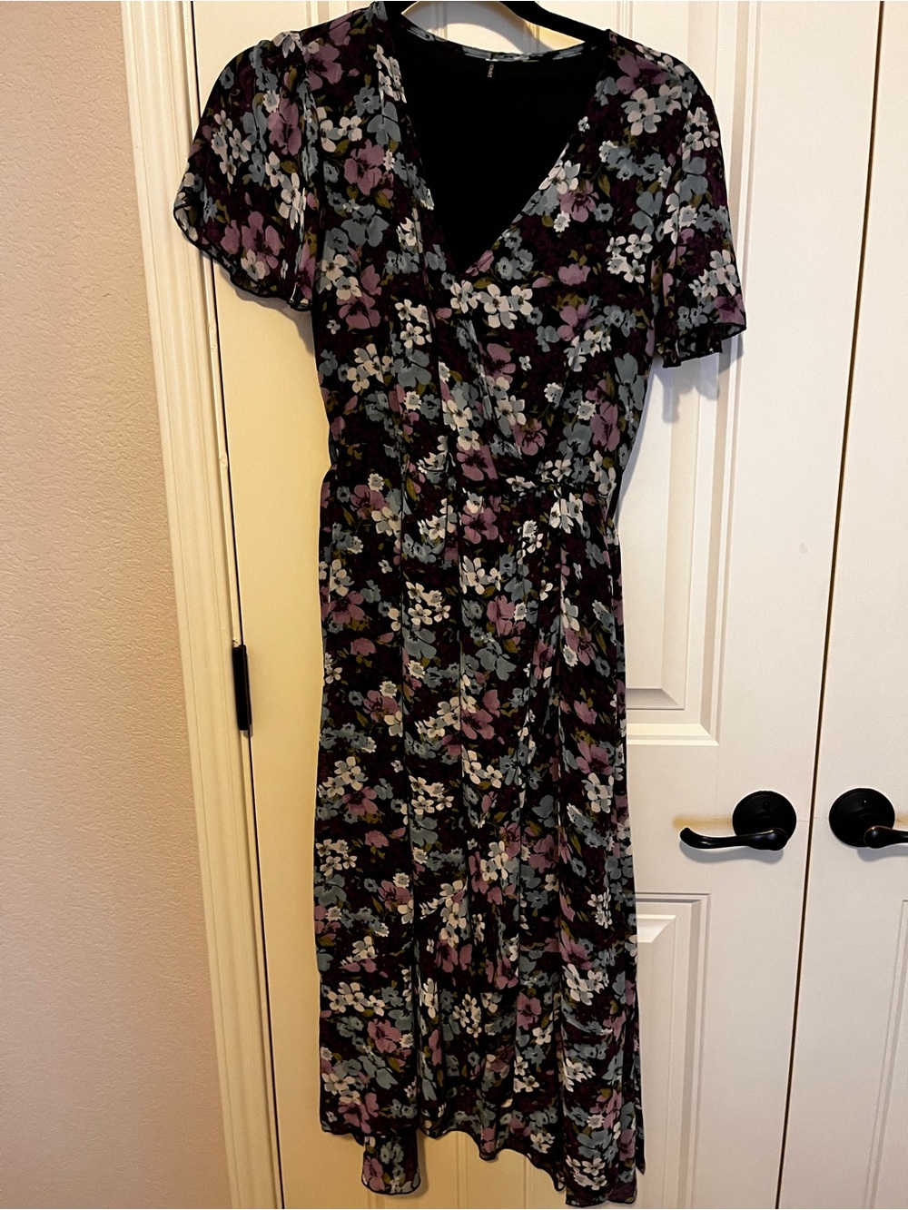 Floral Wrap Midi Dress in Black and Purple